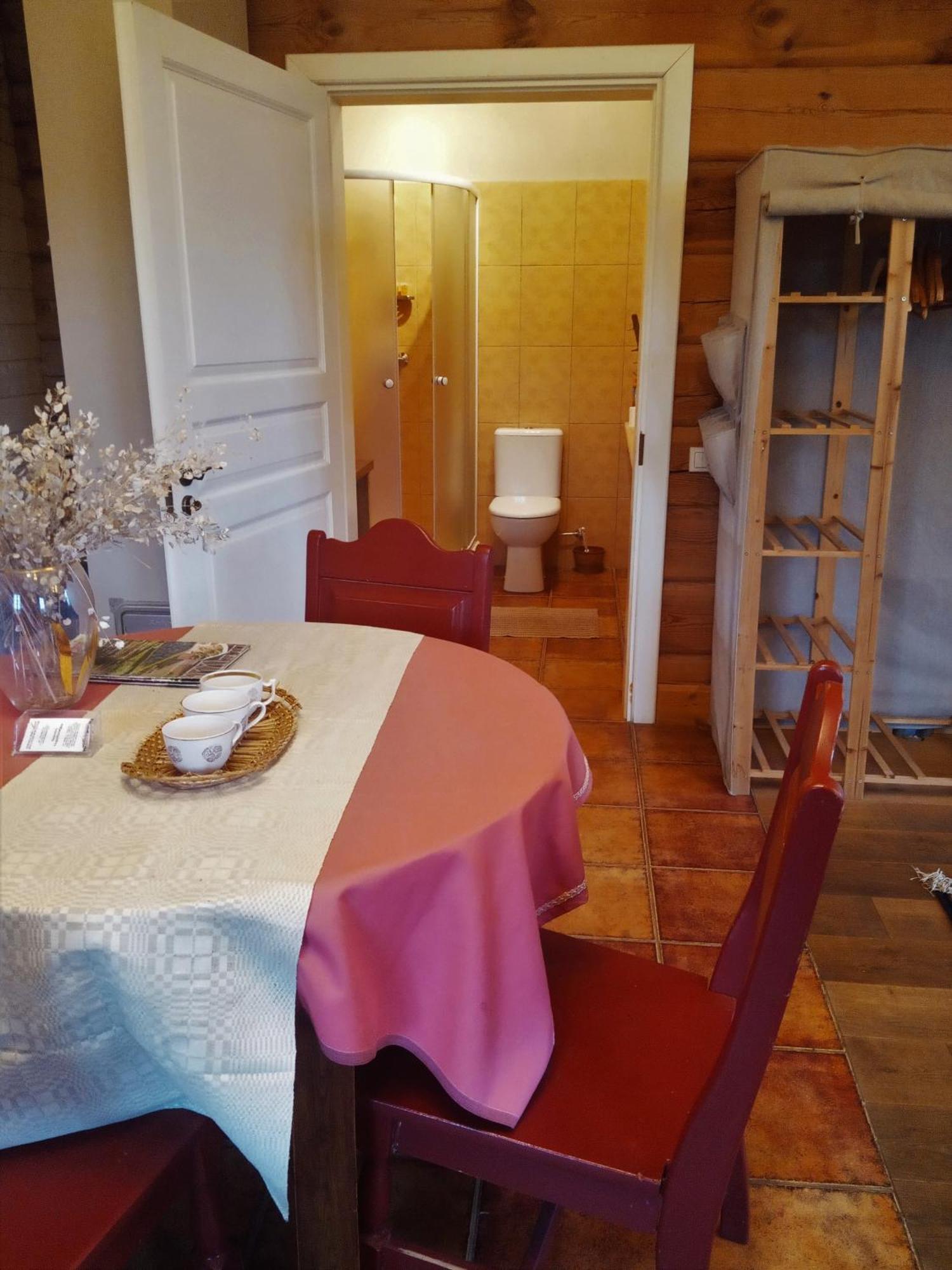 Gasthaus Senosios Geguzines Ukis Zimmer foto